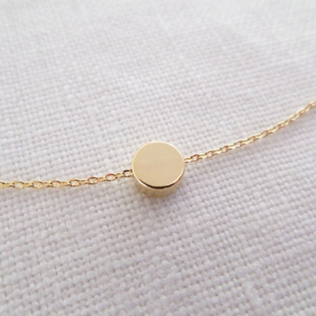 Simple Dot Dainty Pendant Necklace In Gold
